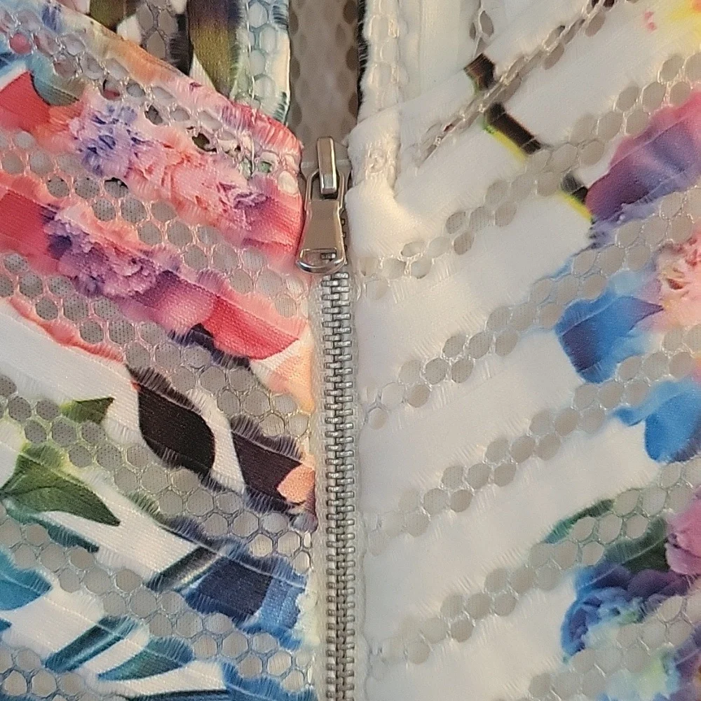 Gabby Skye ivory floral fit and flare tank dress 6 - Picture 12 of 16